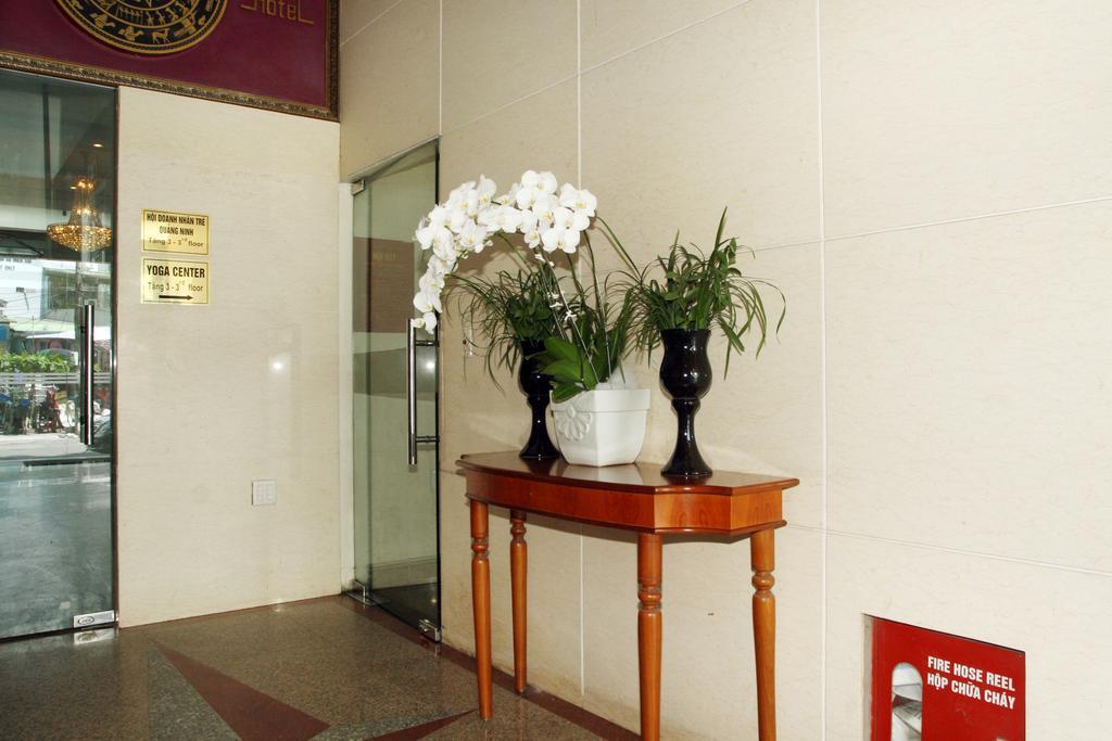 City Bay Hotel הלונג מראה חיצוני תמונה