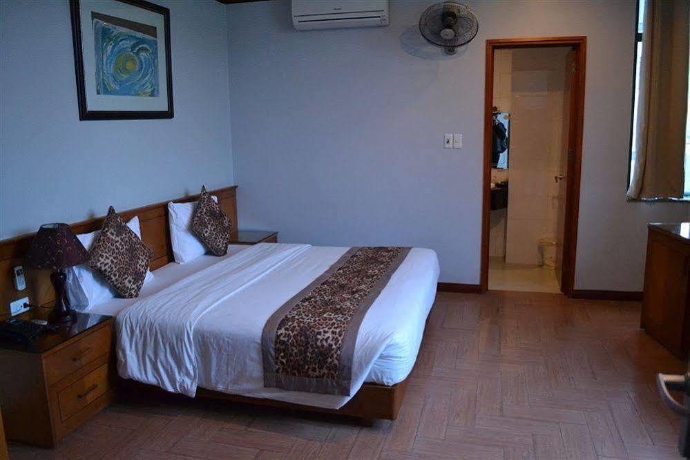 City Bay Hotel הלונג מראה חיצוני תמונה
