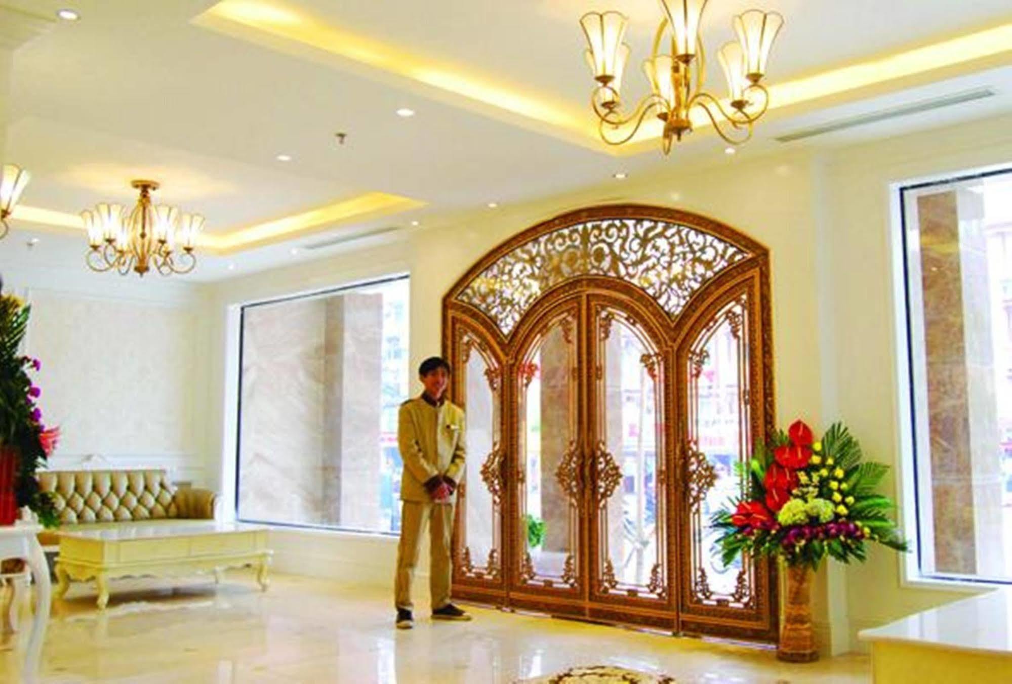 City Bay Hotel הלונג מראה חיצוני תמונה
