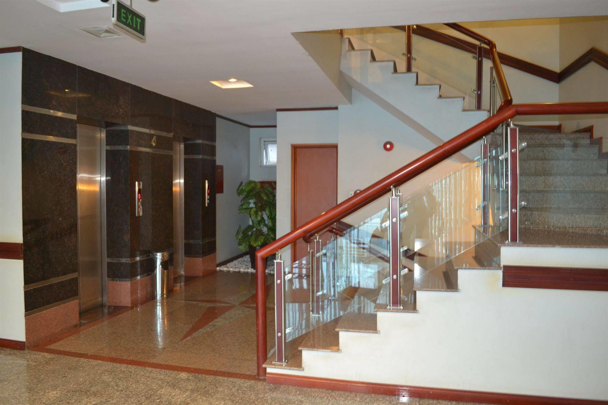 City Bay Hotel הלונג מראה חיצוני תמונה